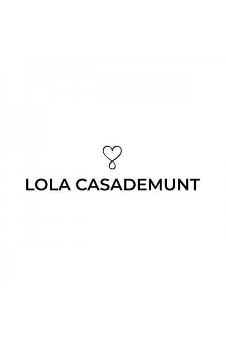 LOLA CASADEMUNT